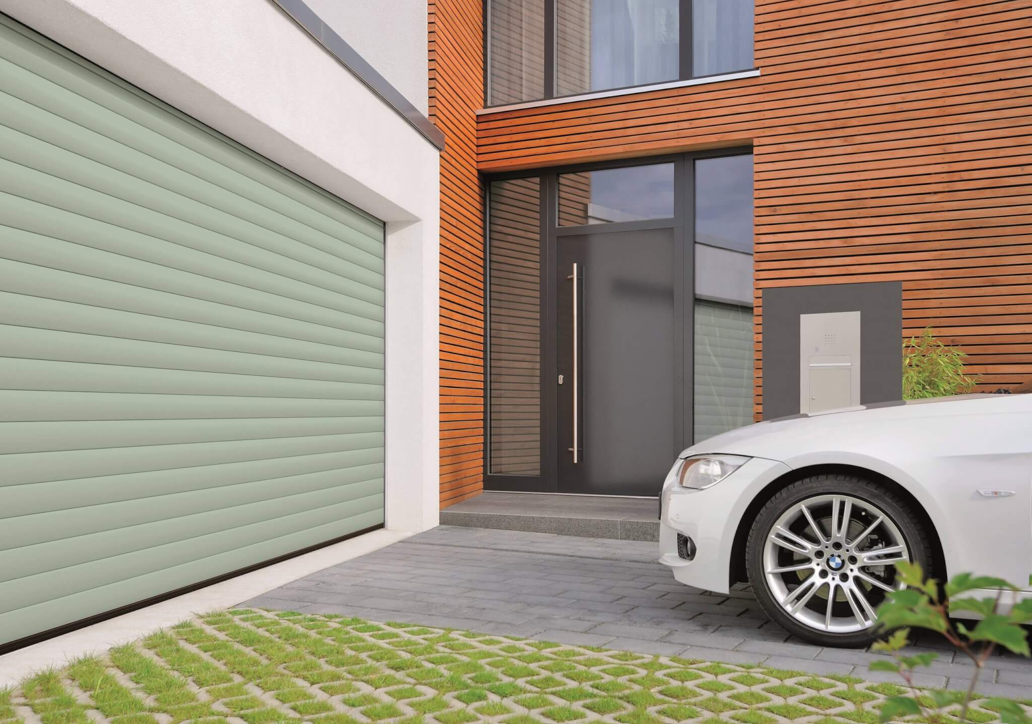 Hörmann RollMatic 2 Roller Garage Door – enhanced performance from the  market leader - Clearview Magazine